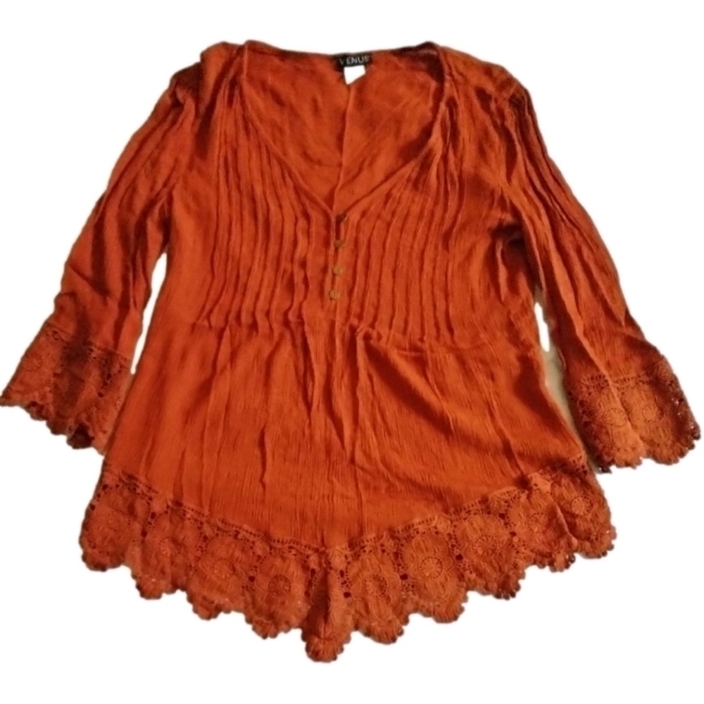 NWOT Venus Blouse SzLarge